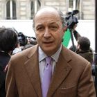 Description : aurent Fabius, France's Socialist party member, arrives for the national party committee reunion at the Socialist party headquarters in Paris April 5, 2011. The Socialist Party will present today the party's project for the 2012 presidential election.   REUTERS/Benoit Tessier  (FRANCE - Tags: POLITICS)