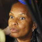 Description : u lendemain d'une réunion à l'Elysée entre Nicolas Sarkozy et des responsables politiques de l'Outre-mer, la députée de Guyane Christiane Taubira dénonce la 'carence manifeste' du président de la République sur le conflit en Guadeloupe, jusqu'à son intervention de jeudi. /Photo prise le 19 février 2009/REUTERS/Régis Duvignau